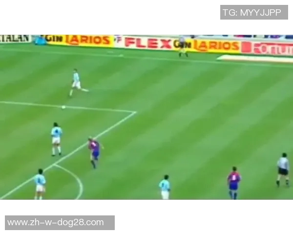 关岛足球球星崛起之路：从草根到国际赛场的奋斗与荣耀